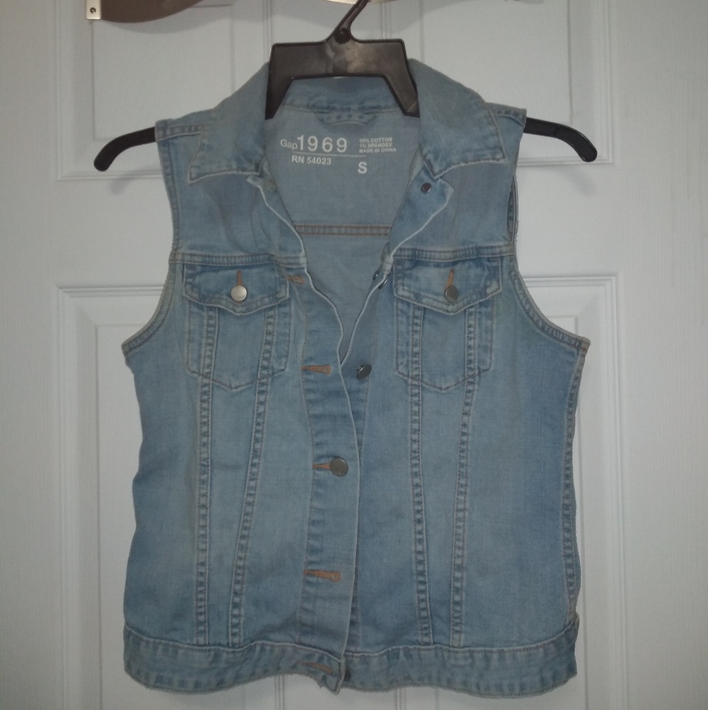 Gap Icon denim vest